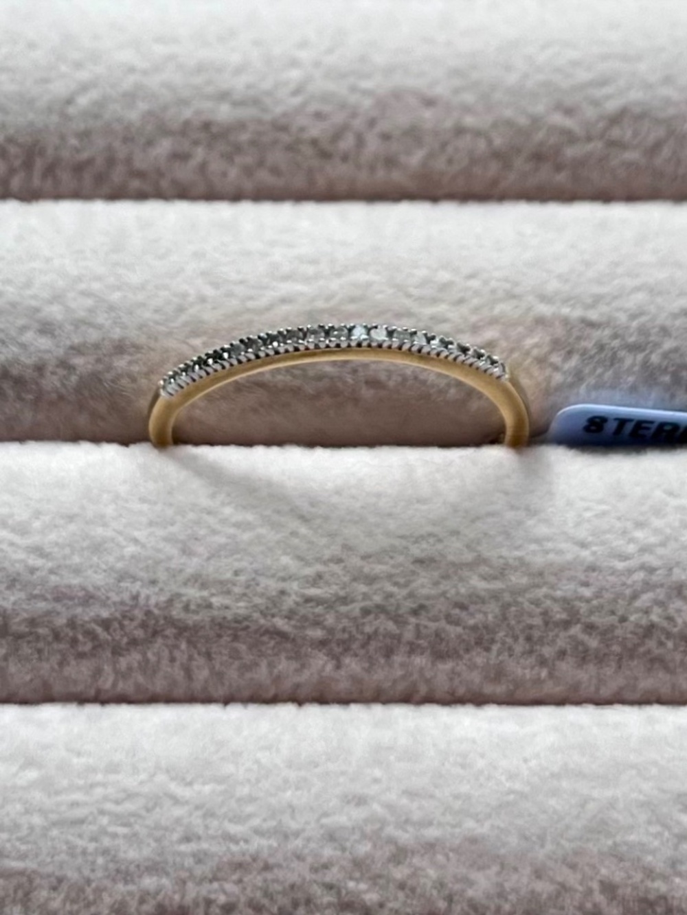 R133 | Natural Diamond Thin Ring